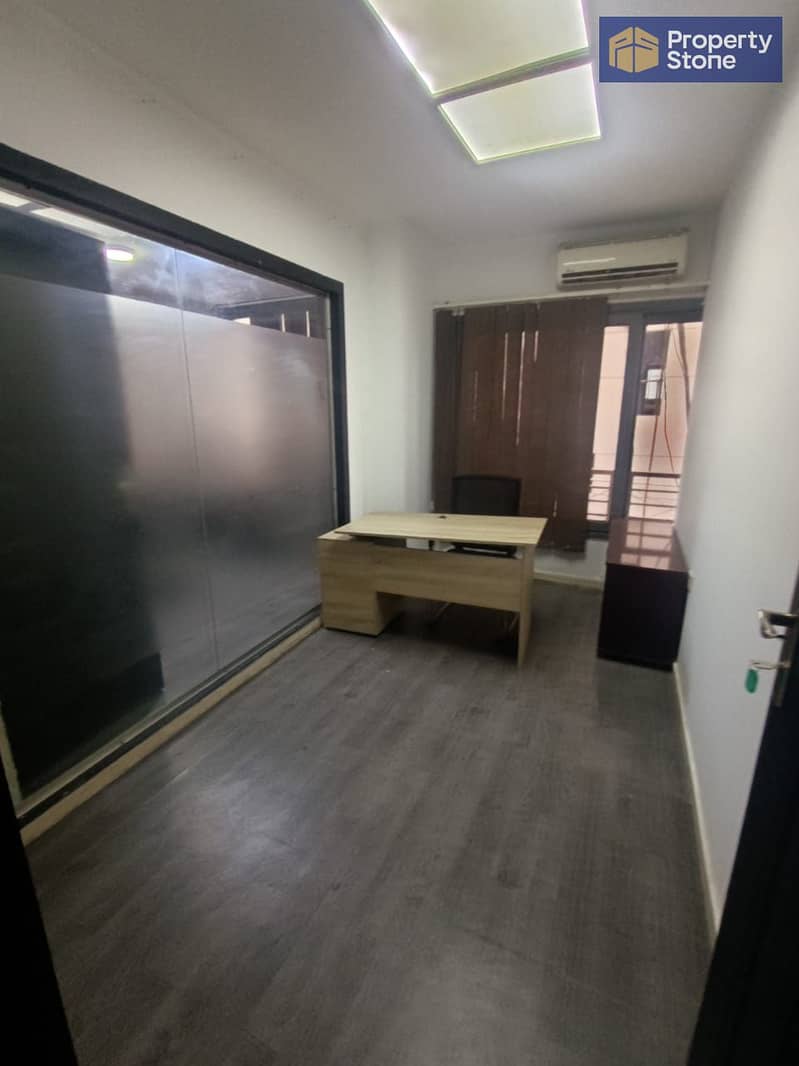 12 WhatsApp Image 2025-11-18 at 4.47. 53 PM. jpeg