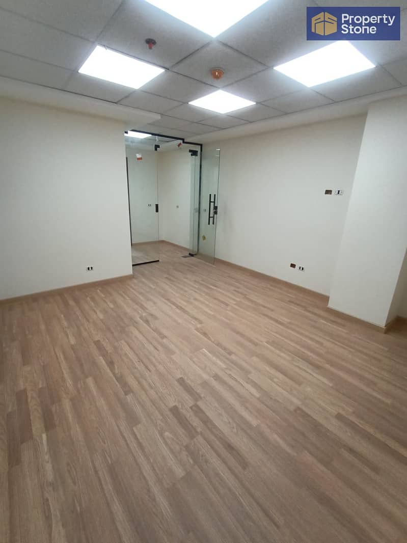 6 WhatsApp Image 2025-11-22 at 11.32. 50 AM. jpeg