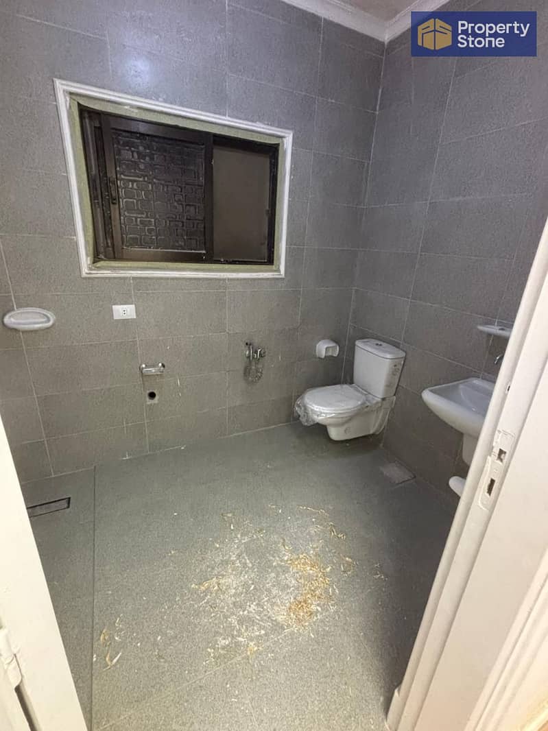 10 WhatsApp Image 2025-11-26 at 2.56. 44 PM. jpeg