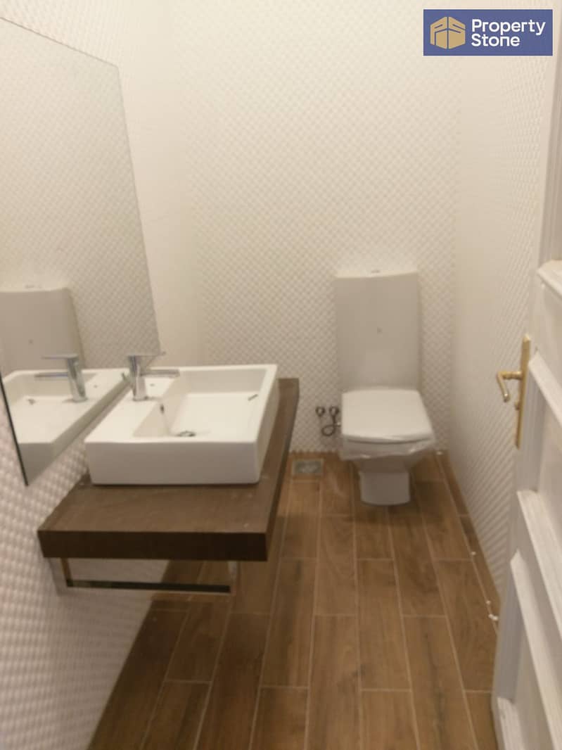 5 WhatsApp Image 2025-11-27 at 6.19. 02 PM (4). jpeg