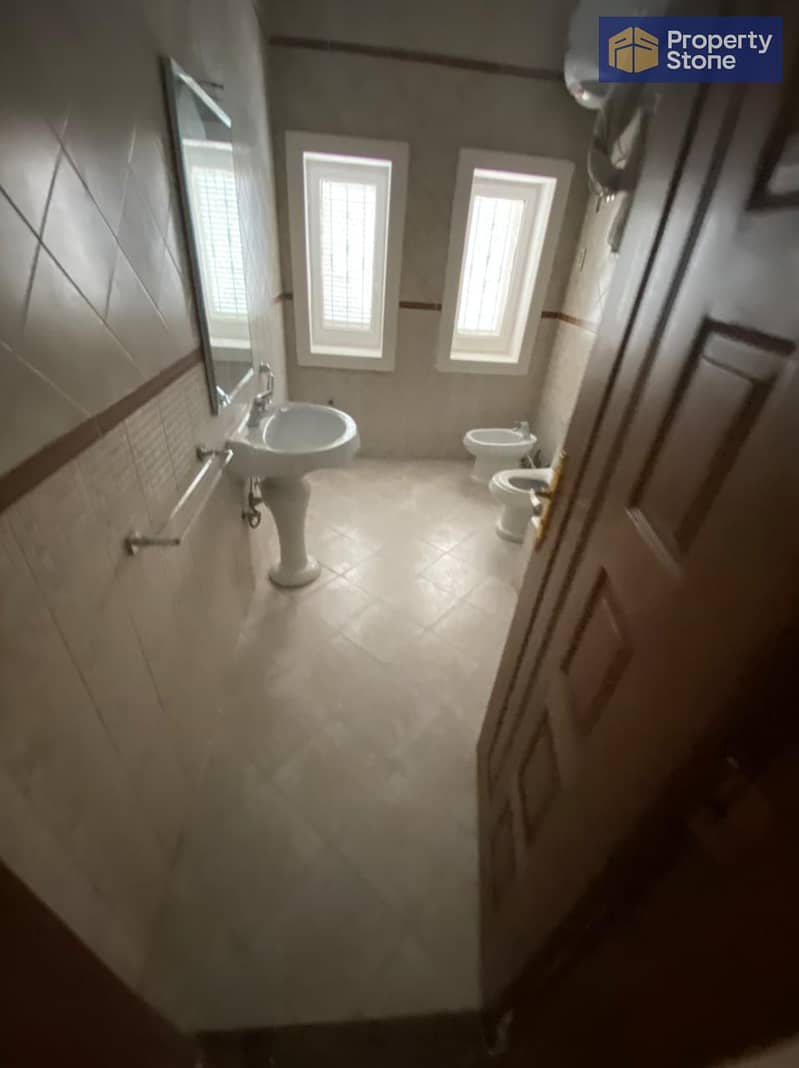 16 WhatsApp Image 2025-12-09 at 10.45. 57 PM. jpeg