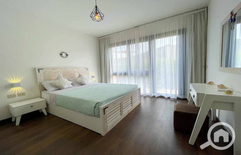 5 542603430_122125884092935932_600534831249310664_n. jpg