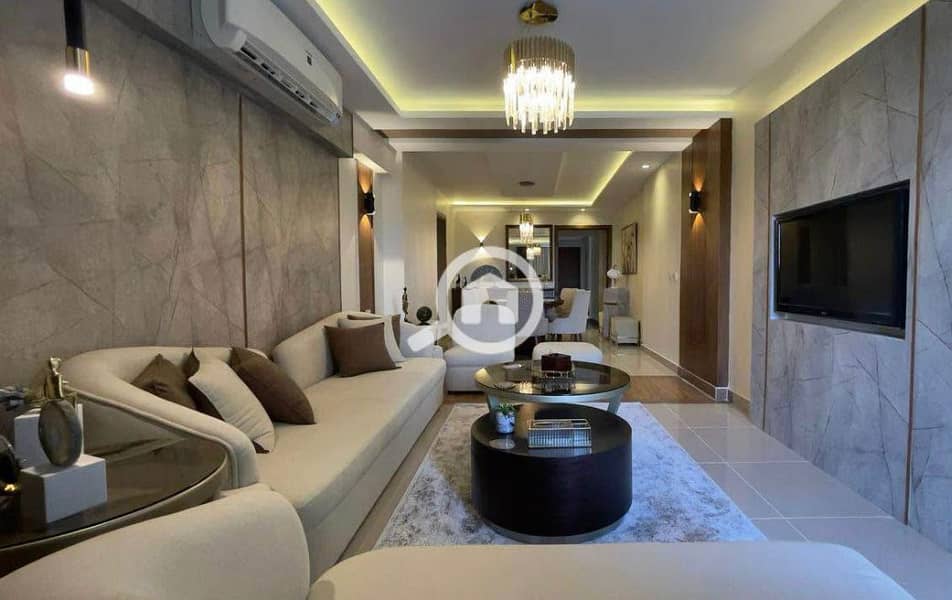 3 2ebed9ec-1e5c-4102-b94f-4dffe6fb2753. jpg