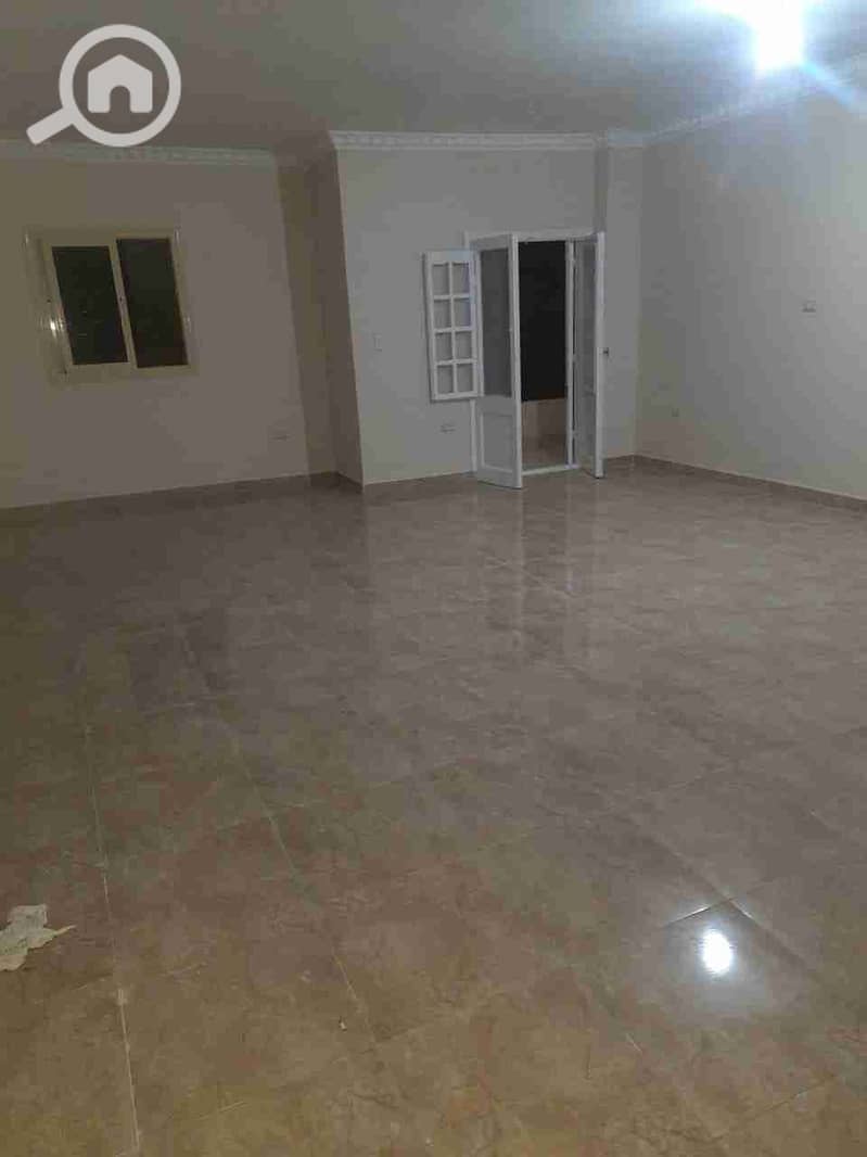 1000740937. jpg 1000740937. jpg