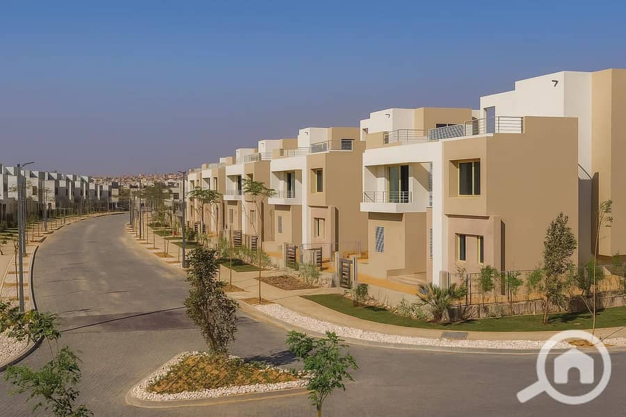 5 assets_task_01k2ccb8taenvspr4pm6x1rj8t_1754909872_img_0. jpg