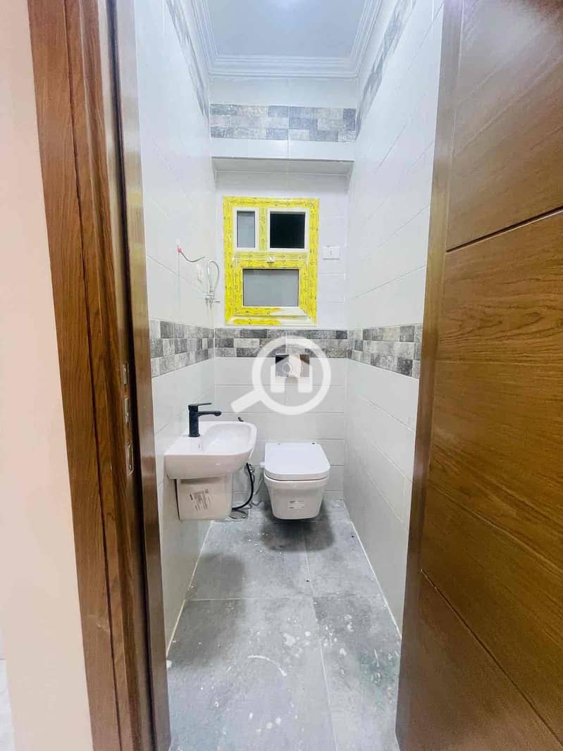 6 2662d7fe-1eb0-4de5-8742-35d02b5dd74b. jpg