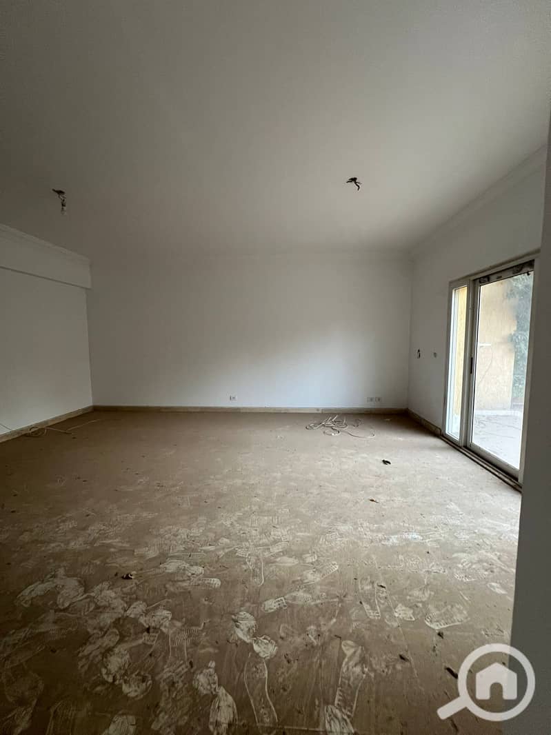 8 0f5dbae1-e1e3-44b1-a604-64d61d209c7d. jpeg