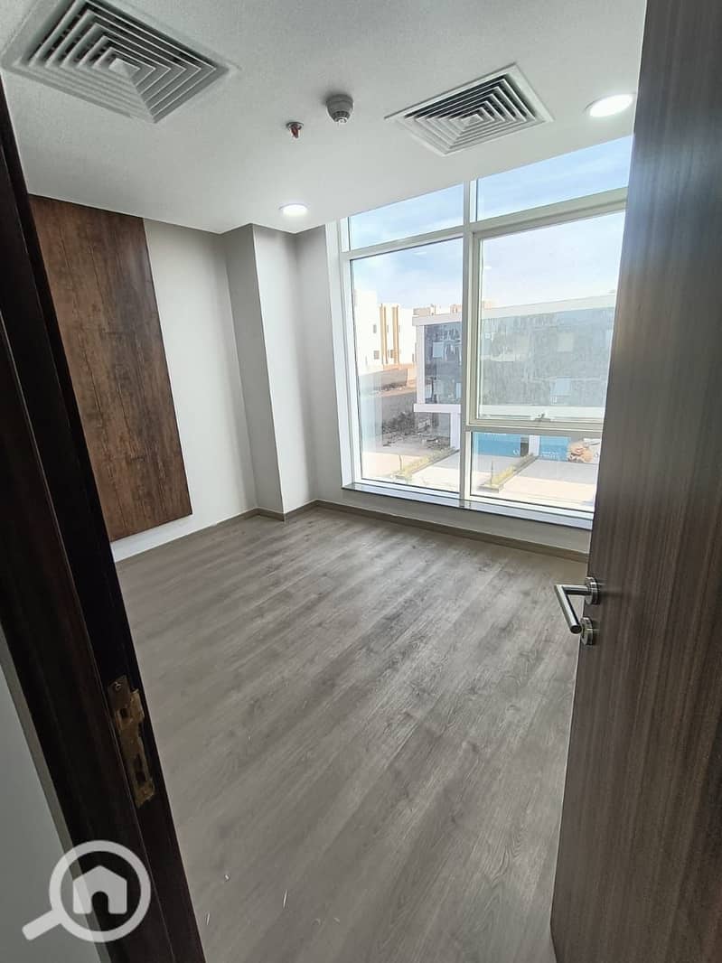 16 WhatsApp Image 2025-12-13 at 6.46. 04 PM. jpeg