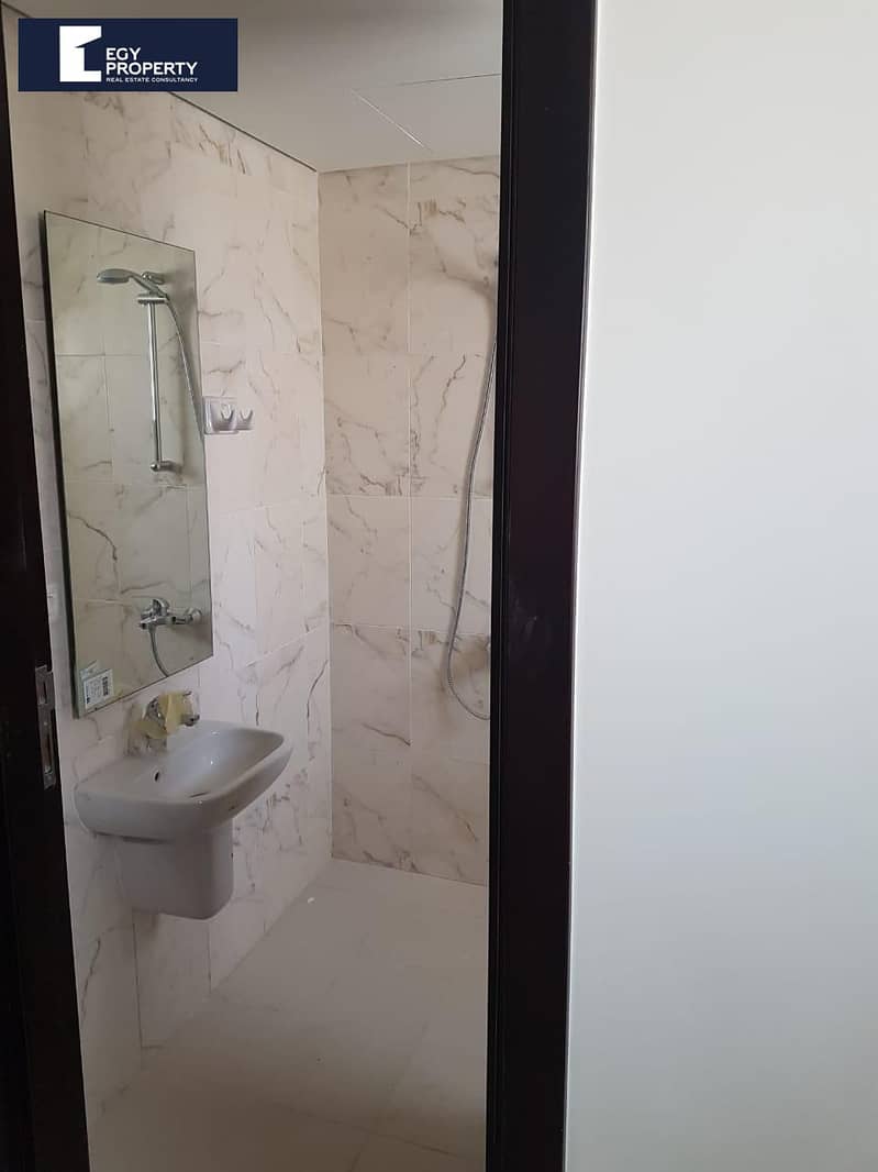 8 _files_WhatsApp Image 2025-12-11 at 4.58. 44 PM (3). jpeg