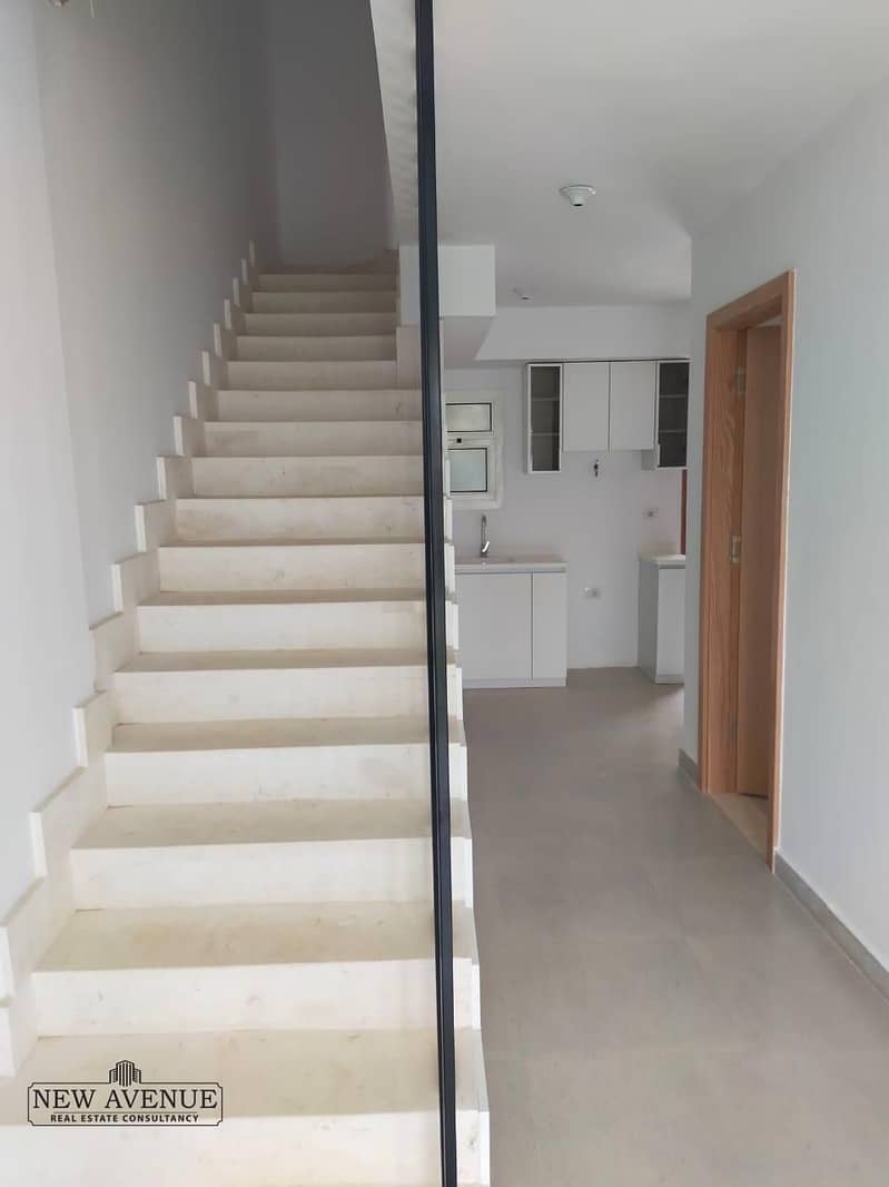 5 WhatsApp Image 2025-12-11 at 12.45. 03 PM (1). jpeg