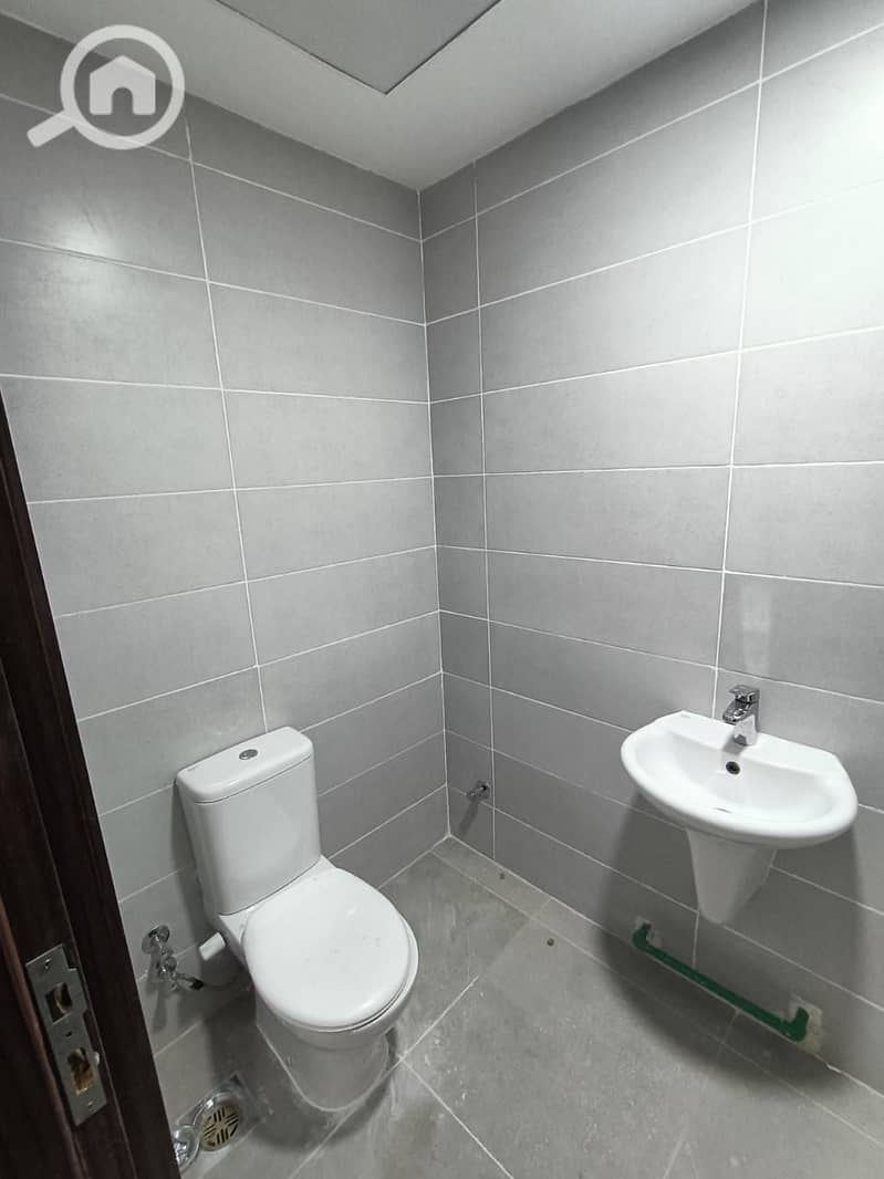 3 WhatsApp Image 2025-12-13 at 6.46. 07 PM (2). jpeg