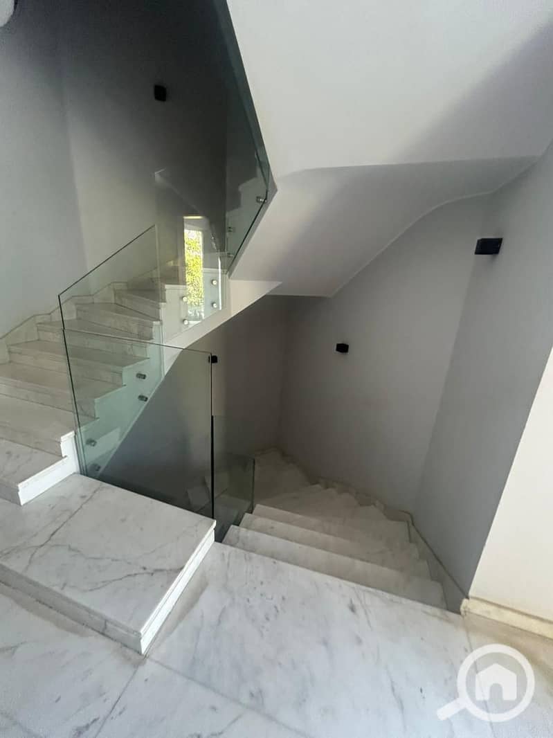 2 WhatsApp Image 2025-12-13 at 3.46. 57 PM (1). jpeg