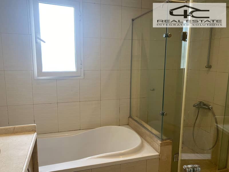 9 WhatsApp Image 2025-12-13 at 15.17. 48 (1). jpeg