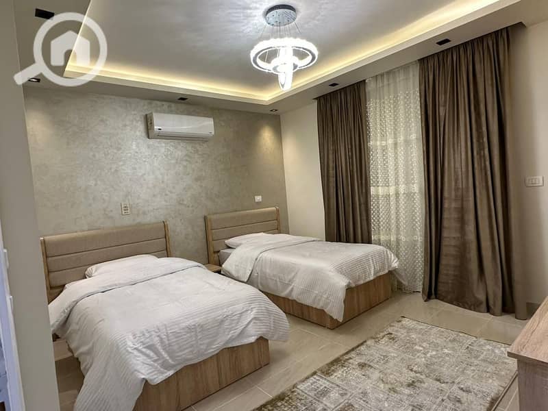 4 WhatsApp Image 2025-12-13 at 7.10. 53 PM (2). jpeg