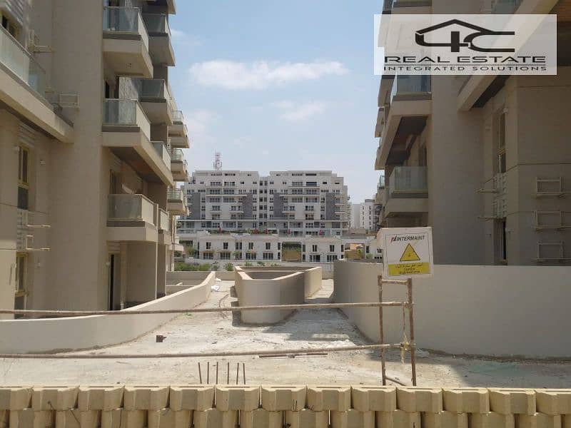 8 a379cced-c836-40dc-9677-1bb9e2486f48. jpg