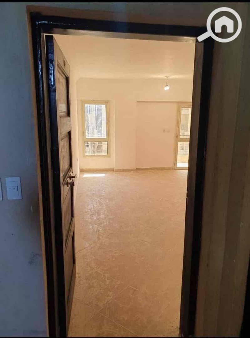 2 ccc6e18d-387a-4eb1-9ec9-e95471331340. jpg