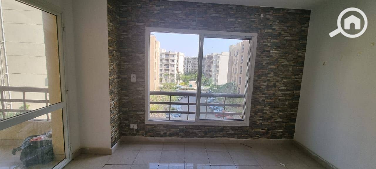 6 32c1c53a-bb3f-4ca9-bdfd-ff1e5317541c. jpeg