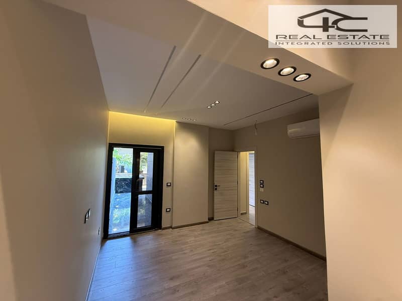 11 WhatsApp Image 2025-12-13 at 15.41. 33 (2). jpeg