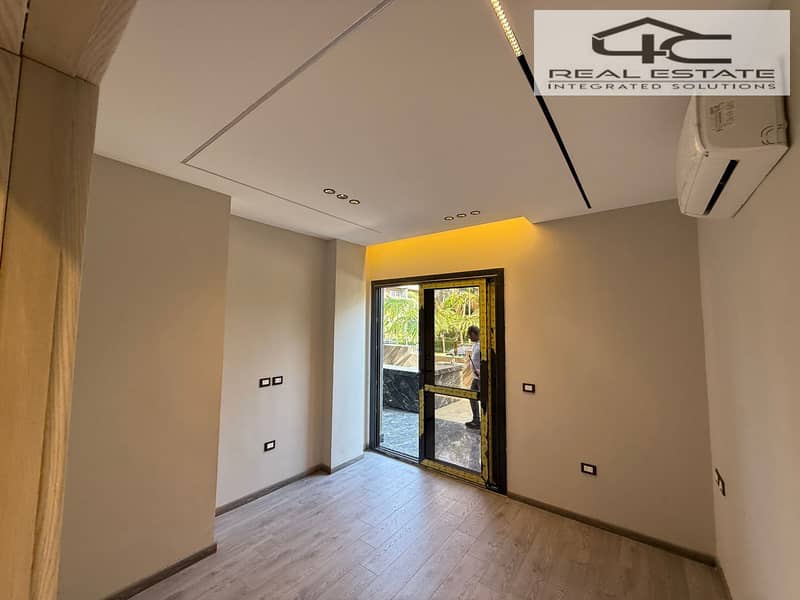 17 WhatsApp Image 2025-12-13 at 15.41. 35. jpeg