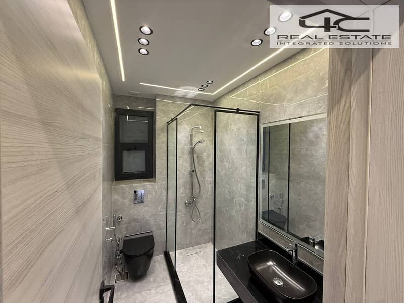 23 WhatsApp Image 2025-12-13 at 15.41. 37. jpeg