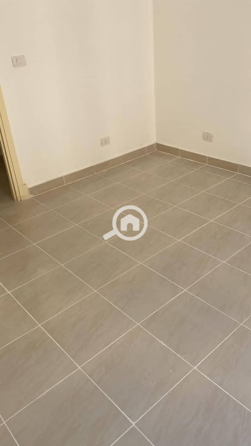 4 420b9750-6254-45fd-b991-7df177640c5a. jpeg