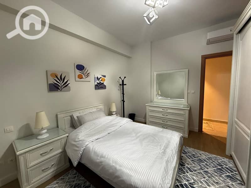 7 9b6535a1-2d0d-4723-a375-54d8096fc38d. jpg