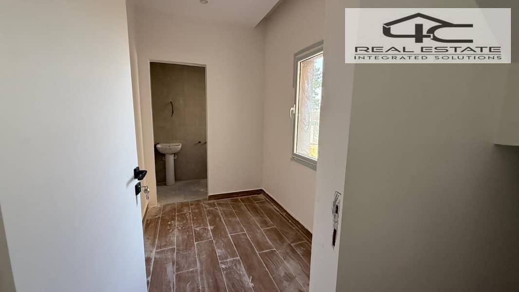 19 WhatsApp Image 2025-12-13 at 12.46. 52 AM (4). jpeg