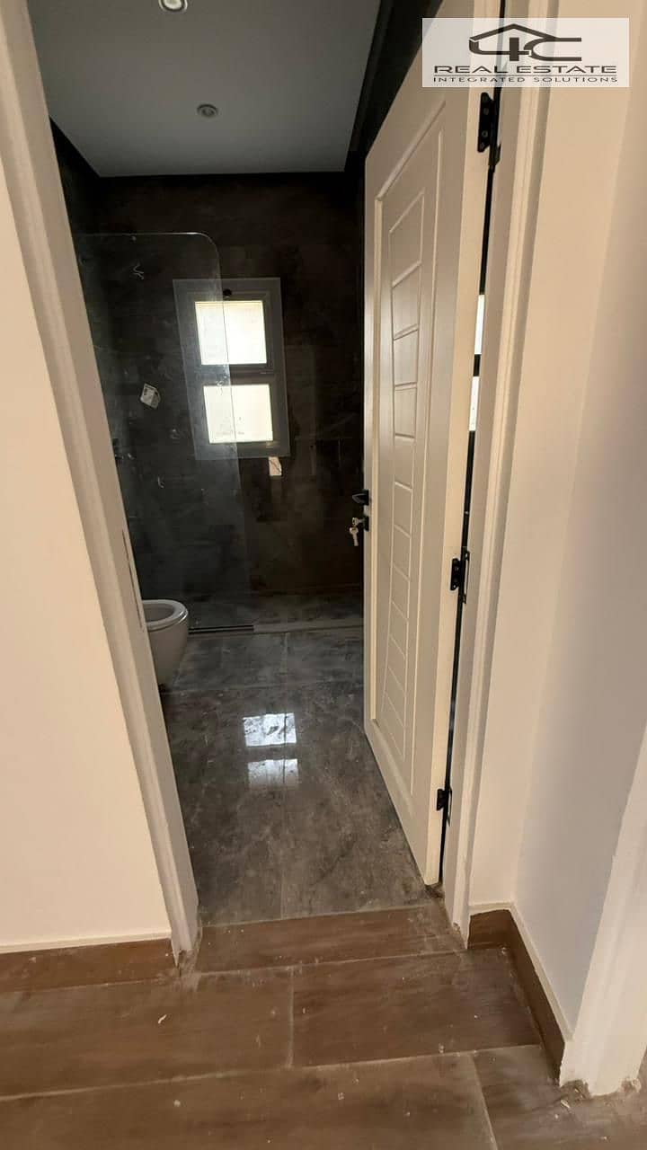 23 WhatsApp Image 2025-12-13 at 12.46. 55 AM (1). jpeg