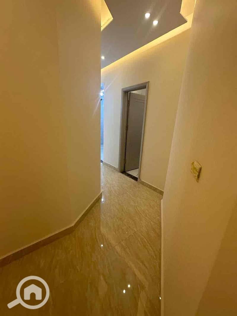 6 e18558e1-a321-4082-84ff-4dff9b96c27a. jpg