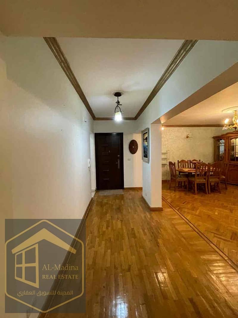 2 48ec0d6f-2a80-4e93-b513-1f952bcdfe7d. jpg