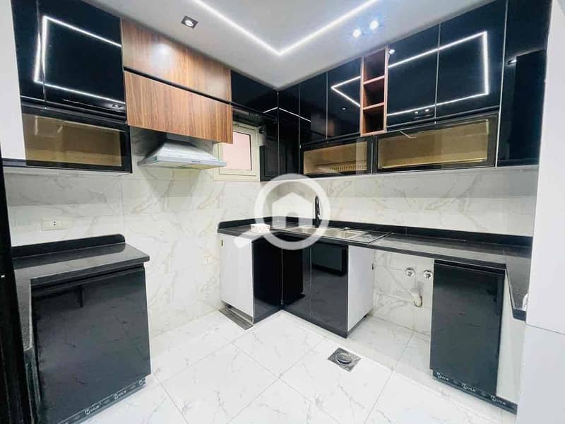 e19d6d81-1cc9-42c4-83f4-4e2f1cd0efcf. jpg e19d6d81-1cc9-42c4-83f4-4e2f1cd0efcf. jpg