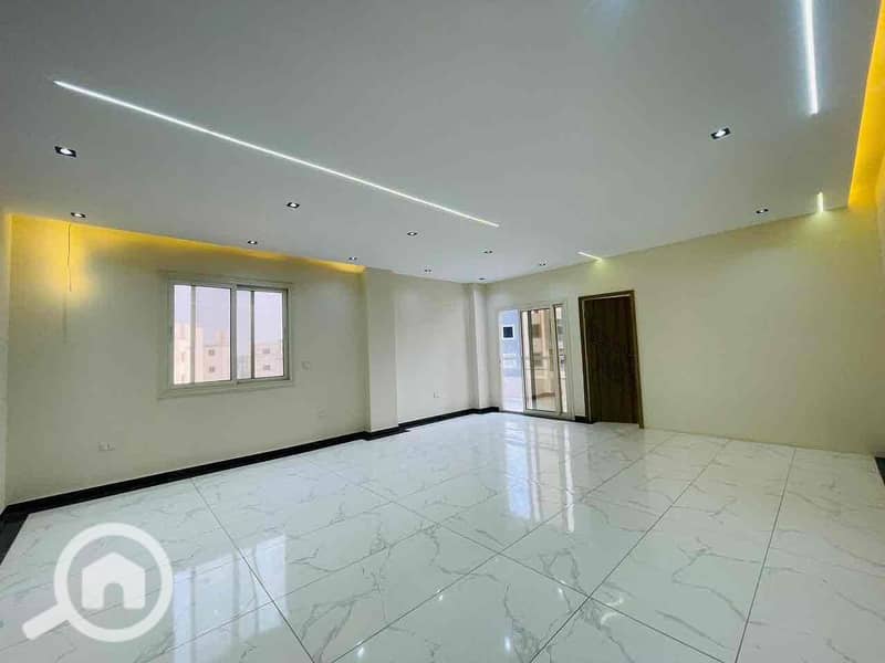 4 312589c8-c2c3-46c1-9a12-93a917bb51d6. jpg