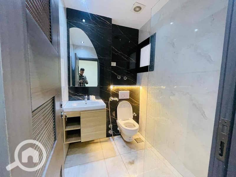 9 7b2a84b8-259a-4b1d-bfad-6f795793b915. jpg