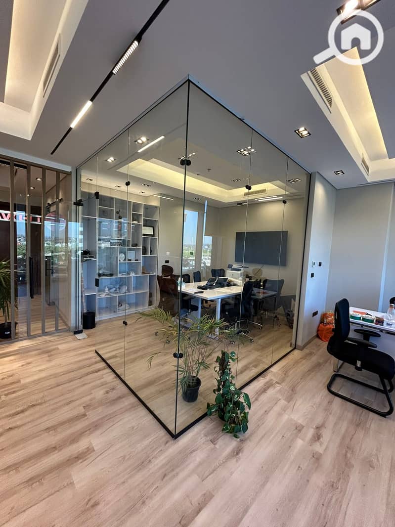 5 5e76afec-d397-4b58-9cfb-17c6aeaa29a7. jpeg