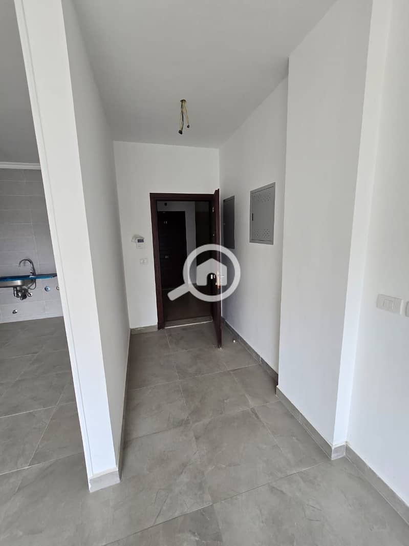 3 WhatsApp Image 2025-12-13 at 10.10. 55 AM (1). jpeg