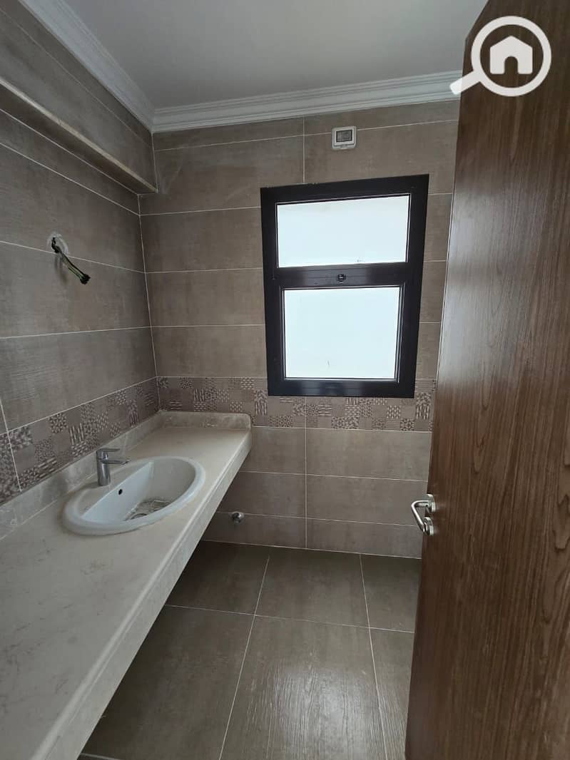 9 WhatsApp Image 2025-12-13 at 10.10. 50 AM. jpeg