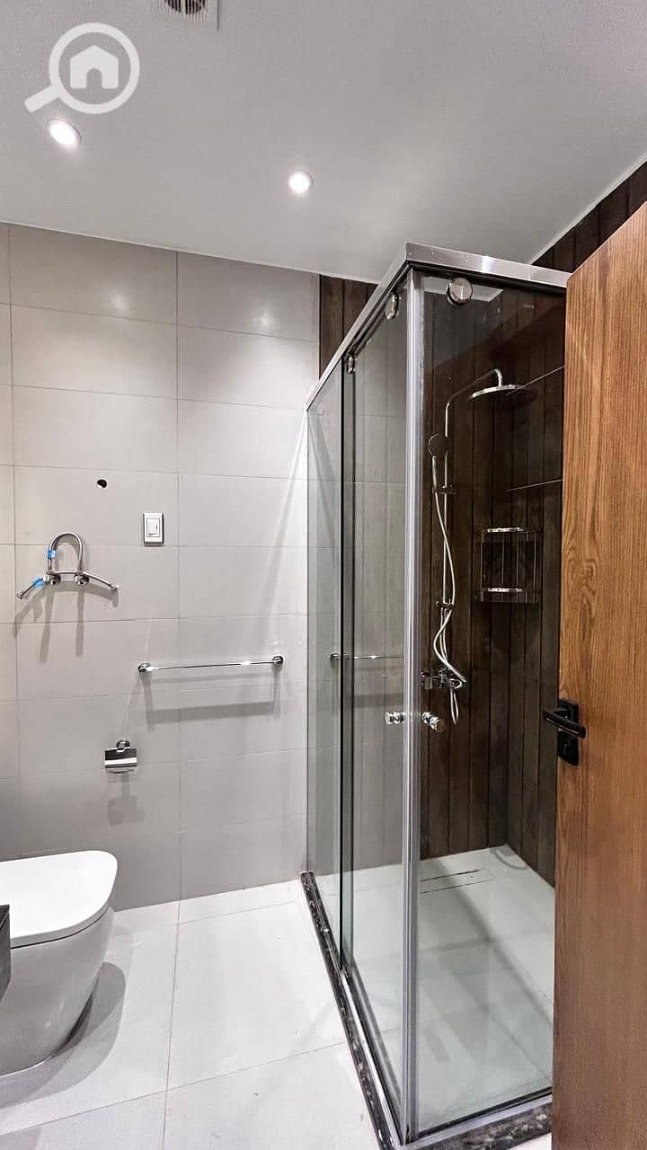 7 WhatsApp Image 2025-12-13 at 12.27. 11 (1). jpeg