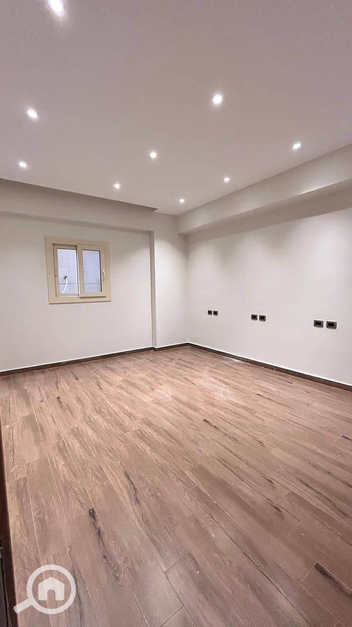 13 WhatsApp Image 2025-12-13 at 12.27. 10 (1). jpeg