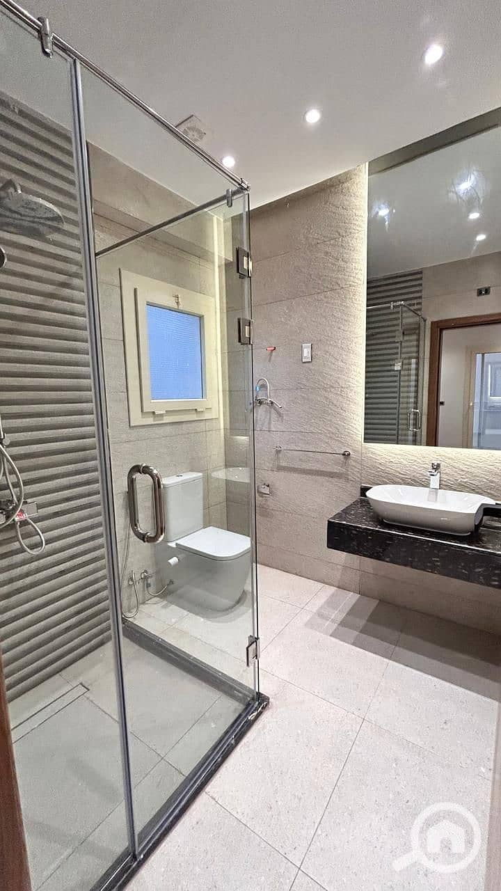 14 WhatsApp Image 2025-12-13 at 12.27. 12 (1). jpeg