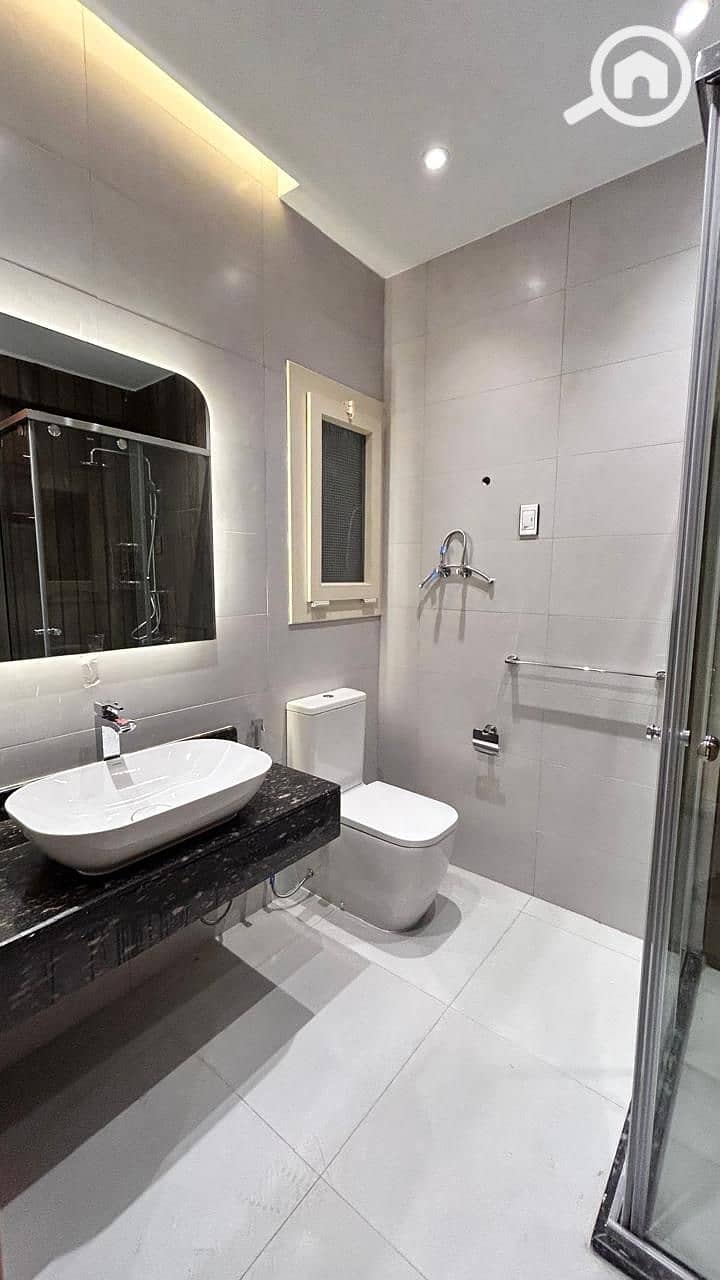 16 WhatsApp Image 2025-12-13 at 12.27. 11. jpeg