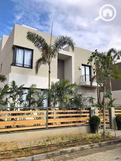 6 Bedroom Twin House for Sale in New Cairo, Cairo - 571157629_994312019560107_1348904228197285994_n. jpg 6 Bedroom Twin House for Sale in New Cairo, Cairo - 571157629_994312019560107_1348904228197285994_n. jpg