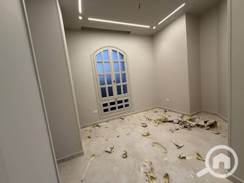 2 motion_photo_2893247676950500828. jpg