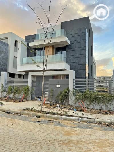 4 Bedroom Townhouse for Sale in New Cairo, Cairo - 571109948_813714761614670_7870994594697221231_n (1). jpg