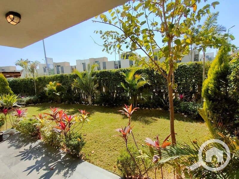 9 569764079_24924668093820850_7195682519525416402_n. jpg