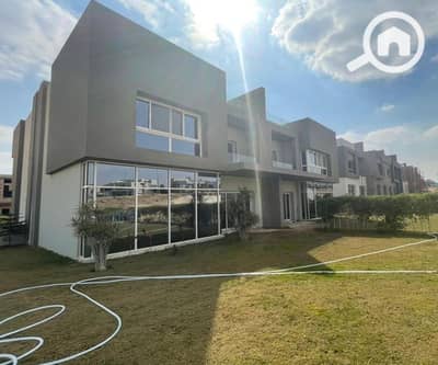 4 Bedroom Townhouse for Sale in Sheikh Zayed, Giza - WhatsApp Image 2025-11-19 at 1.01. 01 AM (1)_1400x900. jpg