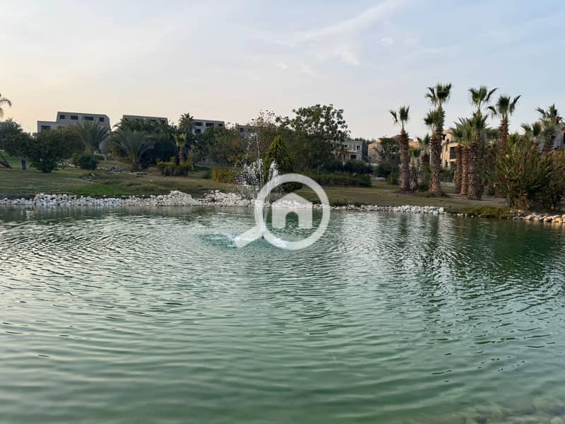 9 090da168-d470-4cb7-82a4-9a5ba89cb6c5. jpg