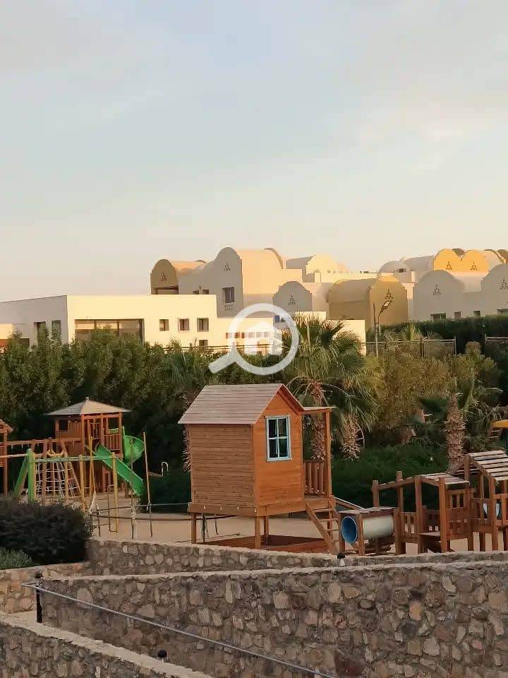 7 576477427_724290454024537_3585234933972930288_n. jpeg