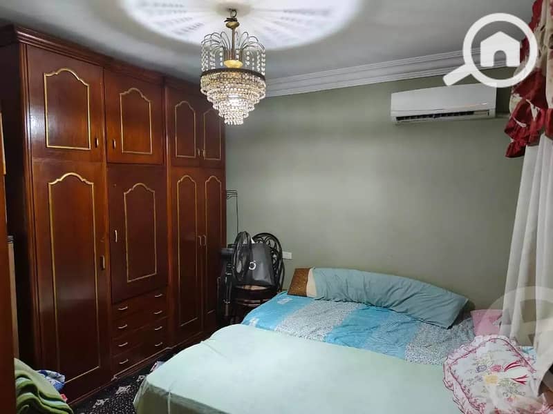 4 18ab03200c154d7296d444ca1830265c. jpg