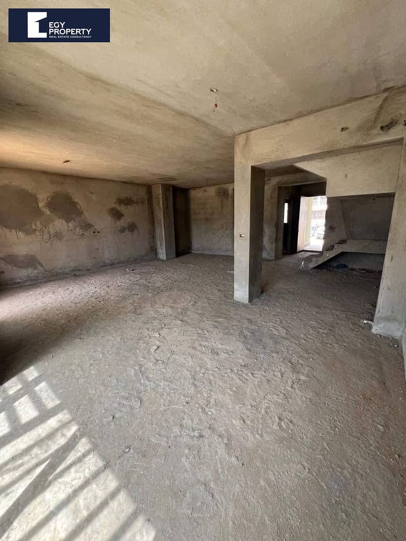 2 _files_a64e2ccb-923a-430c-9a95-0ad765793db5. jpeg