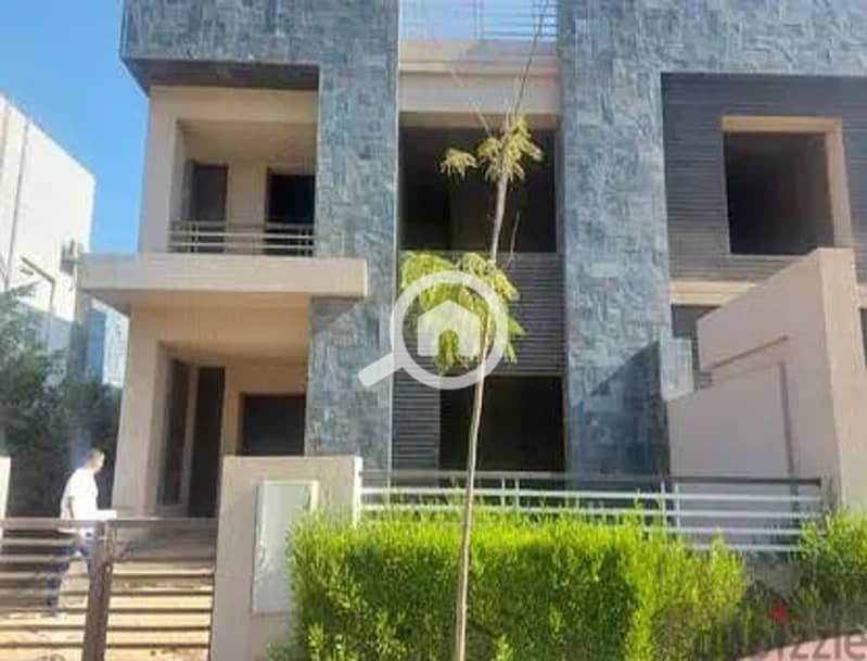 6 76350975-800x600. jpg